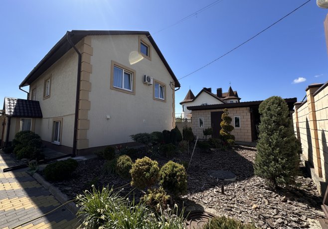 Дом 160 м. кв. в Подгороднем у реки. Ремонт, мебель, техника